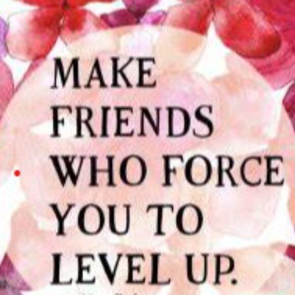 Meet your Posher, Lori - Picture 5 of 5